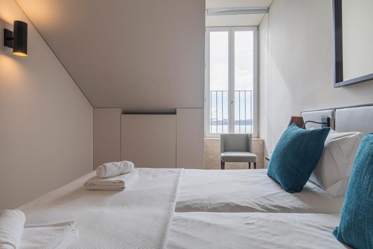8 Building Apartment 403 T2 - River & Garden View Лиссабон Экстерьер фото