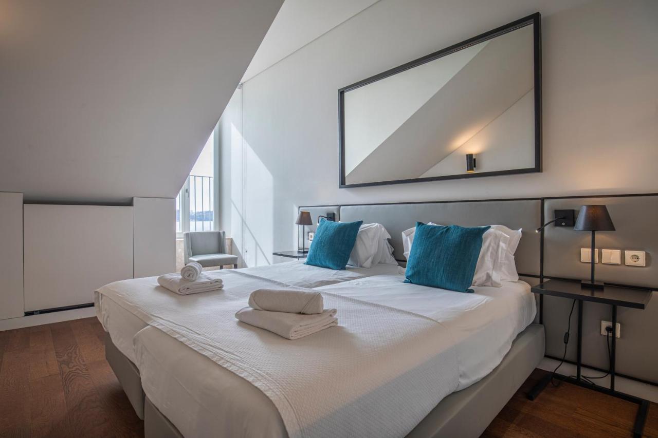 8 Building Apartment 403 T2 - River & Garden View Лиссабон Экстерьер фото